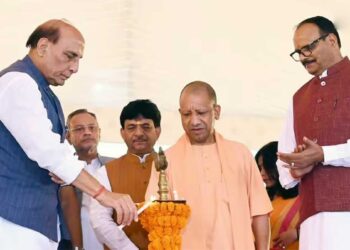 Lucknow को 101 करोड़ की सौगात! Rajnath Singh ने किया 12 Development Projects का शिलान्यास, कैंट में शुरू होगी नई Coaching