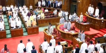 UP Assembly: CM योगी ने आलम बदी को दी श्रद्धांजलि, बोले- '90 की उम्र में भी उनकी सक्रियता थी प्रेरणादायक'