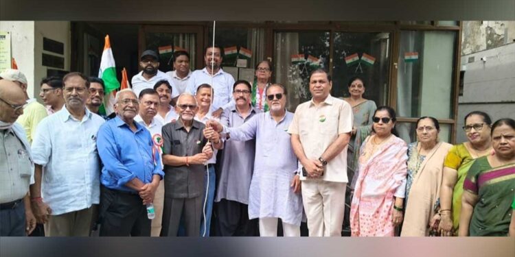 पार्श्वनाथ पंचवटी में स्वतंत्रता दिवस की धूम, भव्य तिरंगा यात्रा में गूंजे ‘भारत माता की जय’ के जयकारे