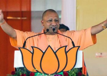 CM Dashboard Ranking में रामपुर ने फिर मारी बाजी, 9.58 अंक के साथ UP में नंबर-1; देखें Top 10 जिलों की लिस्ट