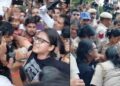SIR के खिलाफ जंतर-मंतर पर प्रदर्शन, योगेंद्र यादव समेत 40 से ज्यादा डिटेन; AISA कार्यकर्ताओं की पुलिस से धक्कामुक्की