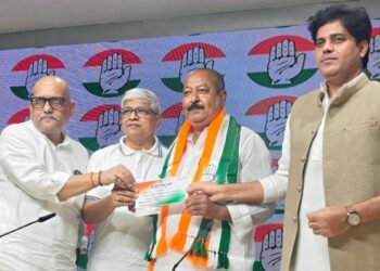 कांग्रेस में शामिल होते ही आसिम वकार का बड़ा बयान! बोले- राहुल गांधी को प्रधानमंत्री बनाना चाहता हूं, मेरा कोई निजी पद का मकसद नहीं