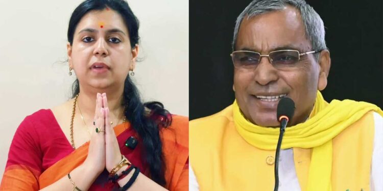 IAS की नौकरी छोड़कर राजनीति में उतरेंगी दिव्या मित्तल! ओम प्रकाश राजभर बोले- ‘जिसके पास पैसा…’