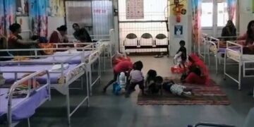 Basti News: बस्ती में 11 हजार से ज्यादा बच्चे कुपोषित, सरकार की योजनाओं के बीच बढ़ी चुनौती