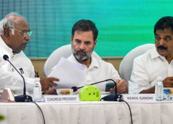 Rahul Gandhi का बड़ा हमला: CEC ज्ञानेश कुमार पर इस्तीफे का दावा, बोले- ‘पीएम खुद कराएंगे इस्तीफा’