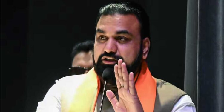 सम्राट सरकार का बड़ा ऐलान, स्वास्थ्य विभाग के संविदाकर्मियों का बढ़ा मानदेय; प्राध्यापक को अब मिलेंगे 2.07 लाख रुपये
