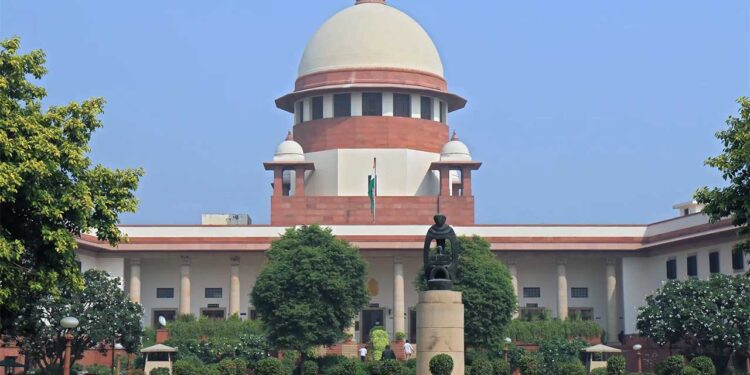 CBSE 3 Language Policy पर Supreme Court का बड़ा फैसला, Class 6 के बच्चों को मिली राहत; 2027 से लागू होगी नई व्यवस्था