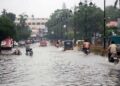UP Rain: 3 दिन की बारिश ने मचाई तबाही, 56 जिलों में सामान्य से ज्यादा बारिश; 56 लोगों की मौत