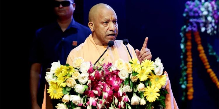 राम के बाद अब कृष्ण पर BJP का दांव! मथुरा को 977 करोड़ की सौगात देंगे CM योगी, चुनाव से पहले सियासी संदेश?