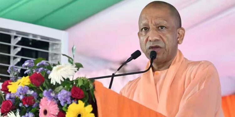 गोरखपुर में 40 करोड़ की 119 परियोजनाएं, CM योगी ने कानून-व्यवस्था और Jobs पर कही बड़ी बात