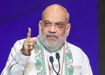 Amit Shah on Rahul Gandhi: ‘40 साल से गुजरात में कांग्रेस नहीं जीती, क्या ये SIR का परिणाम?’ निकाय चुनाव के नतीजों पर घेरा