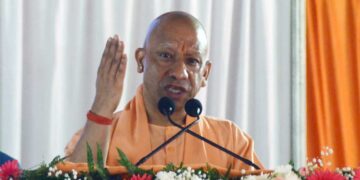 CM योगी का बड़ा बयान: ‘नारीशक्ति स्वस्थ और शिक्षित होगी, तभी उज्ज्वल होगा राष्ट्र का भविष्य’, जानें बेटियों के लिए क्या-क्या बदला