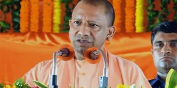 UP Farmers Relief: योगी सरकार किसानों को देगी ₹483 करोड़ की मदद, बाढ़ और बारिश से फसल बर्बाद होने पर मिलेगा मुआवजा