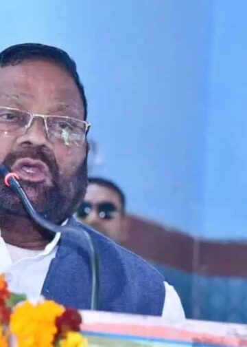 UP Election 2027: राहुल गांधी से मिले स्वामी प्रसाद मौर्य, बोले- INDIA गठबंधन के साथ लड़ेंगे चुनाव